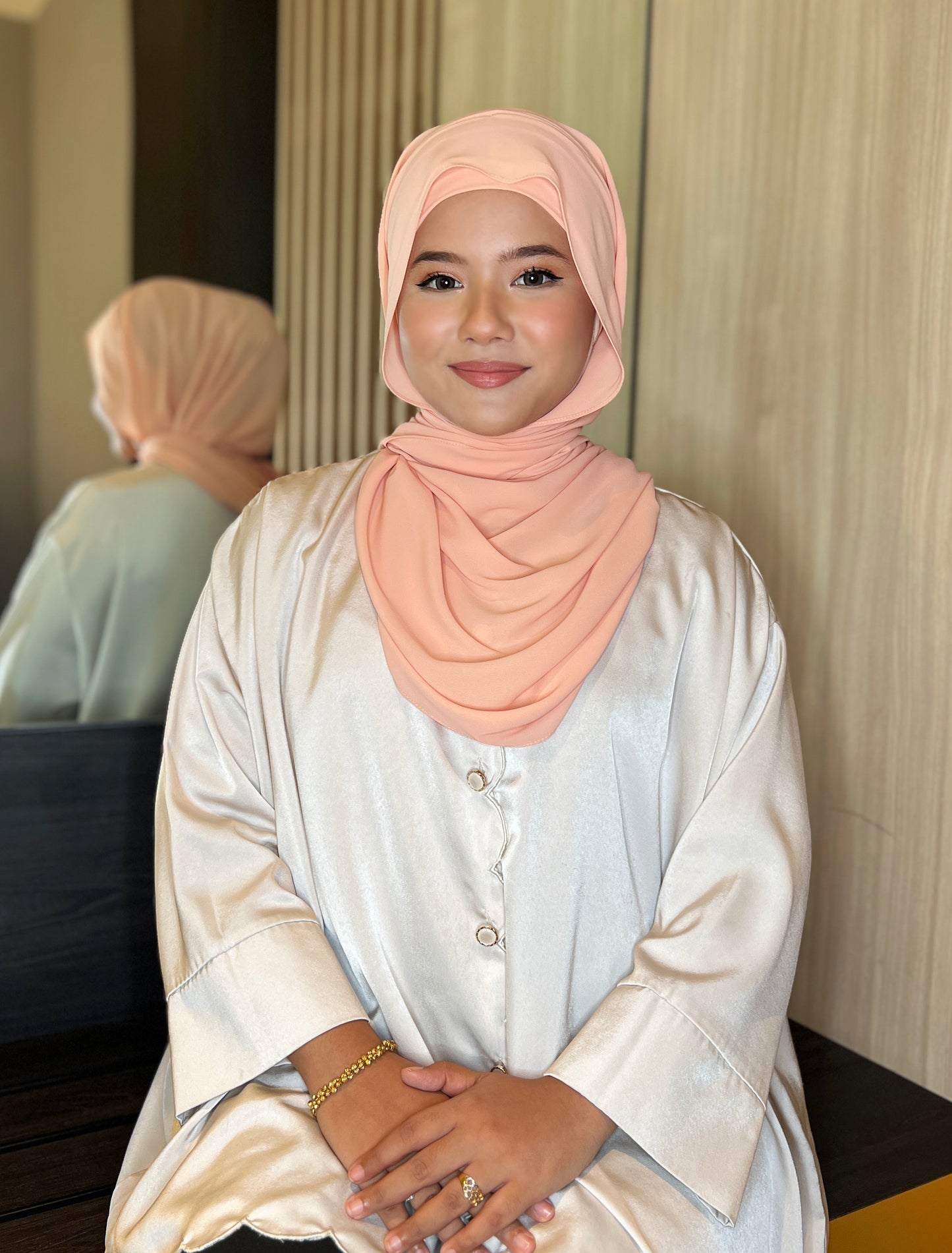 2-way Instant Shawl (Blush)